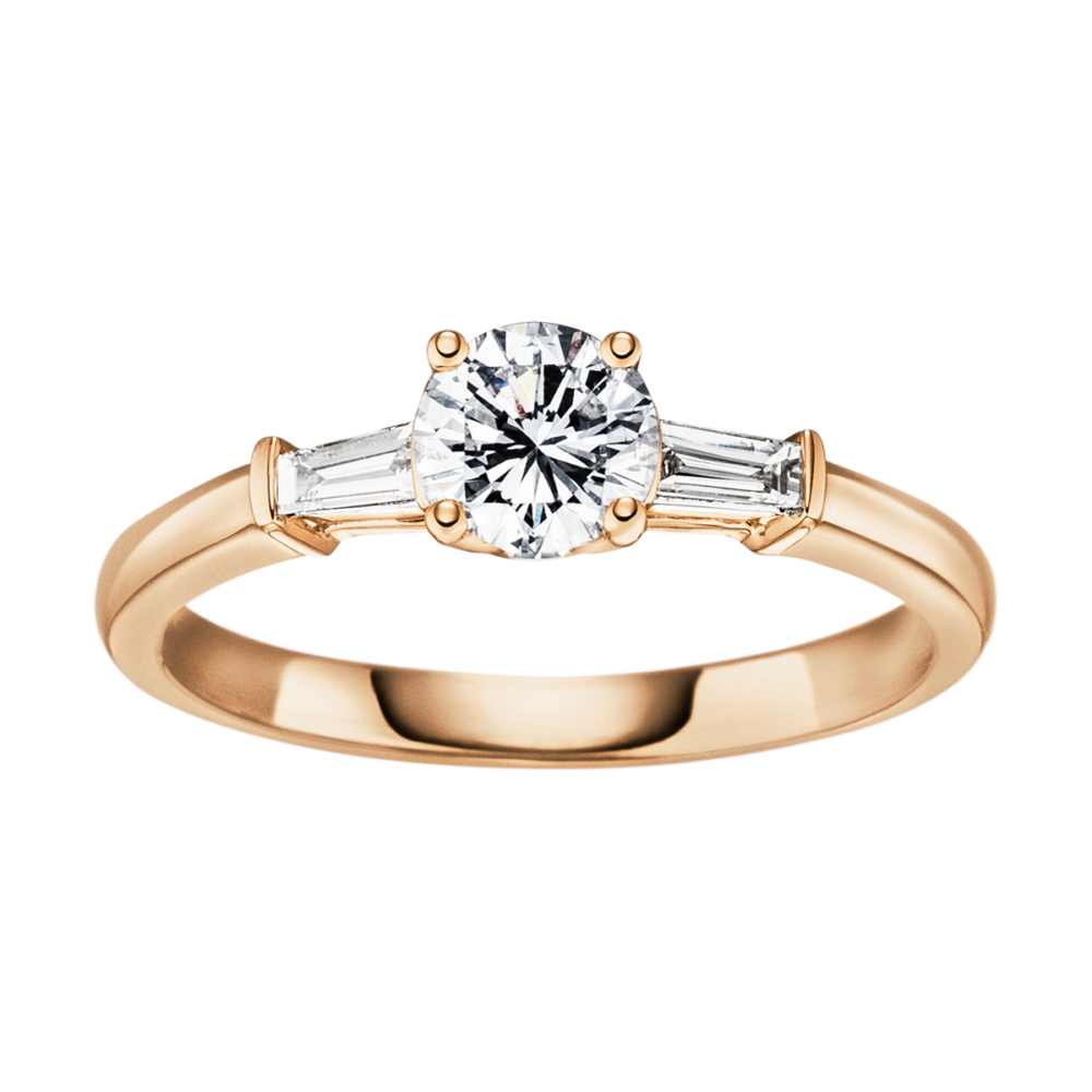 Rotgold-Verlobungsring „Grace Kelly“ mit zentralem Brillanten und flankierenden Trapezschliff-Diamanten – Draufsicht voller Anmut