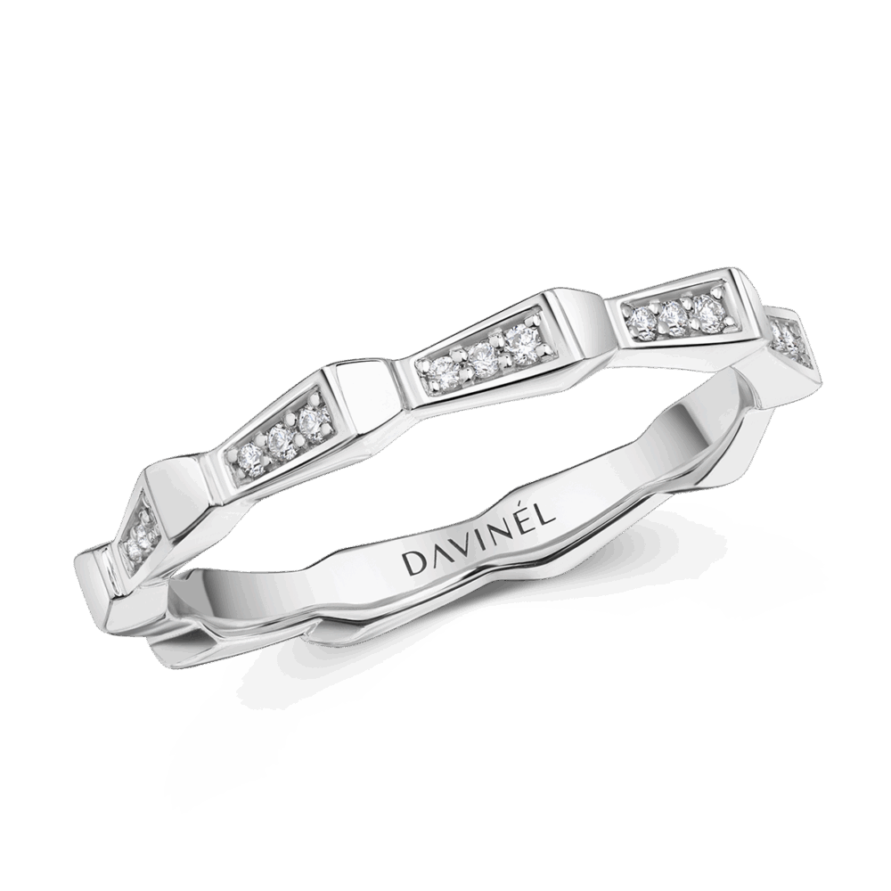 Memoirering Lumière Éternelle aus Platin mit fließender Wellenstruktur und edlen Brillanten im Damenring
