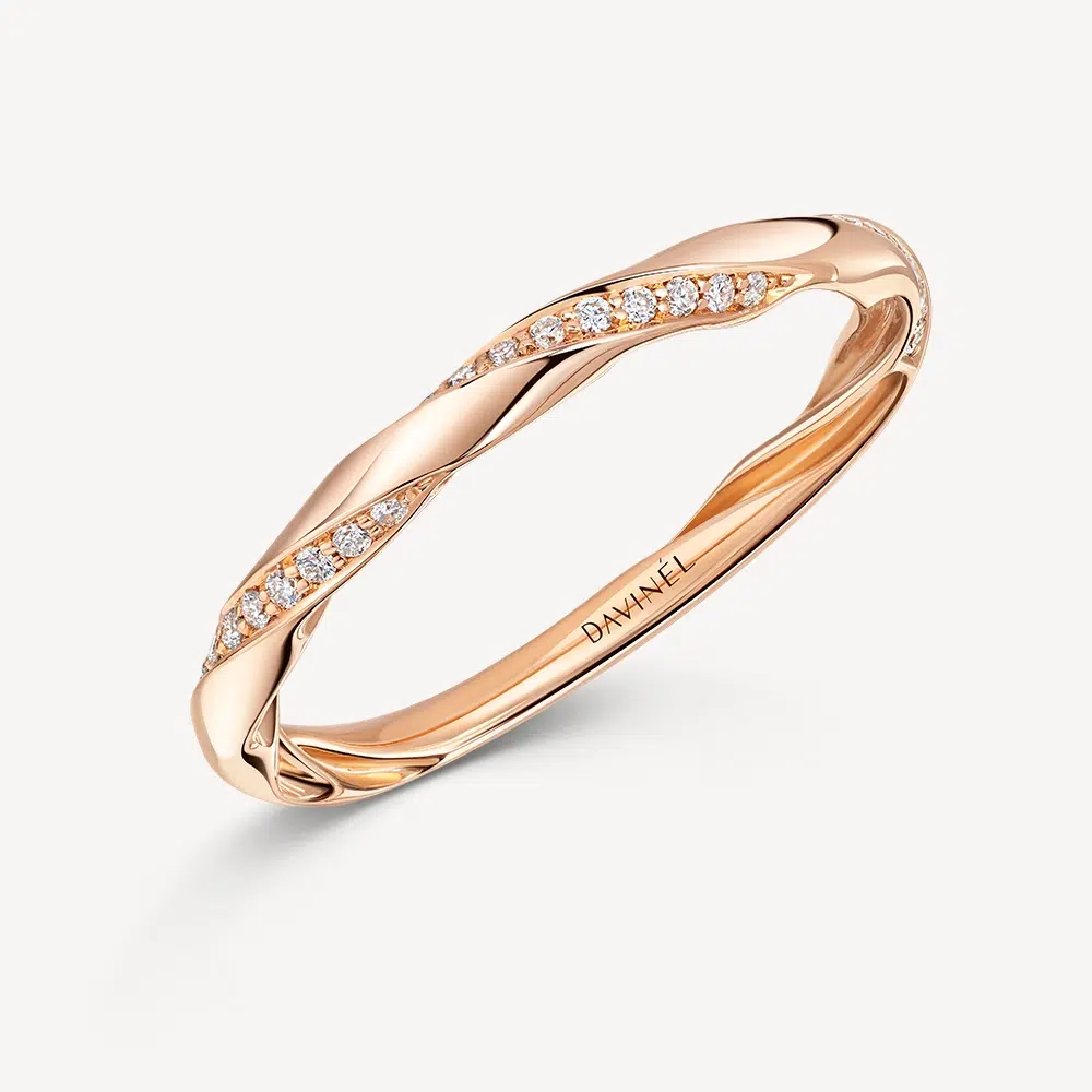 Souffle Marin Memoire-Ring von DAVINÉL in 585/- Roségold, inspiriert von der Möbiusschleife mit 27 Diamanten im Brillantschliff